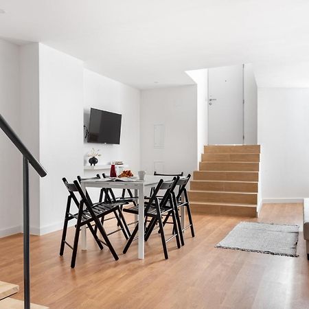 Altido Stylish 2-Level Flats Near Ajuda Palace 리스본 외부 사진