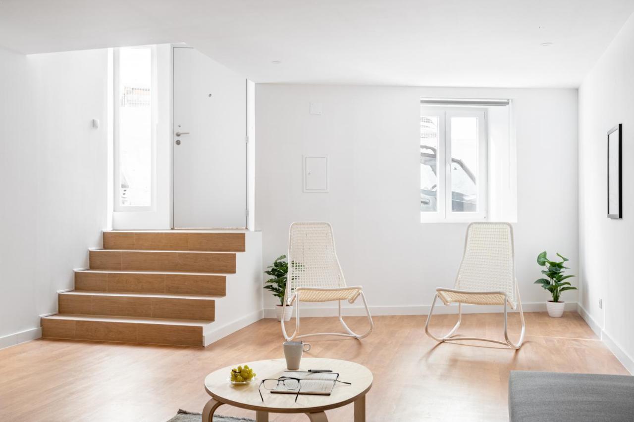 Altido Stylish 2-Level Flats Near Ajuda Palace 리스본 외부 사진