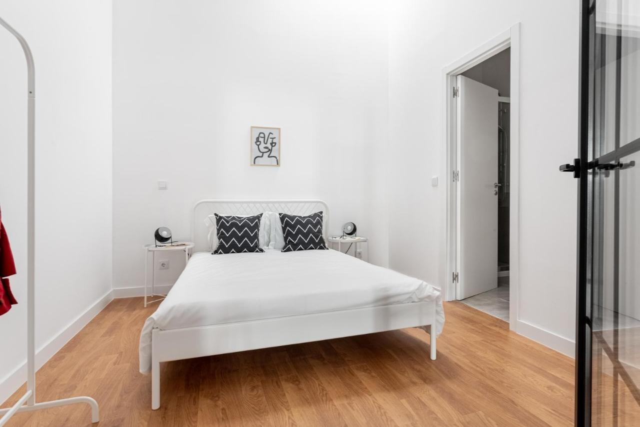 Altido Stylish 2-Level Flats Near Ajuda Palace 리스본 외부 사진